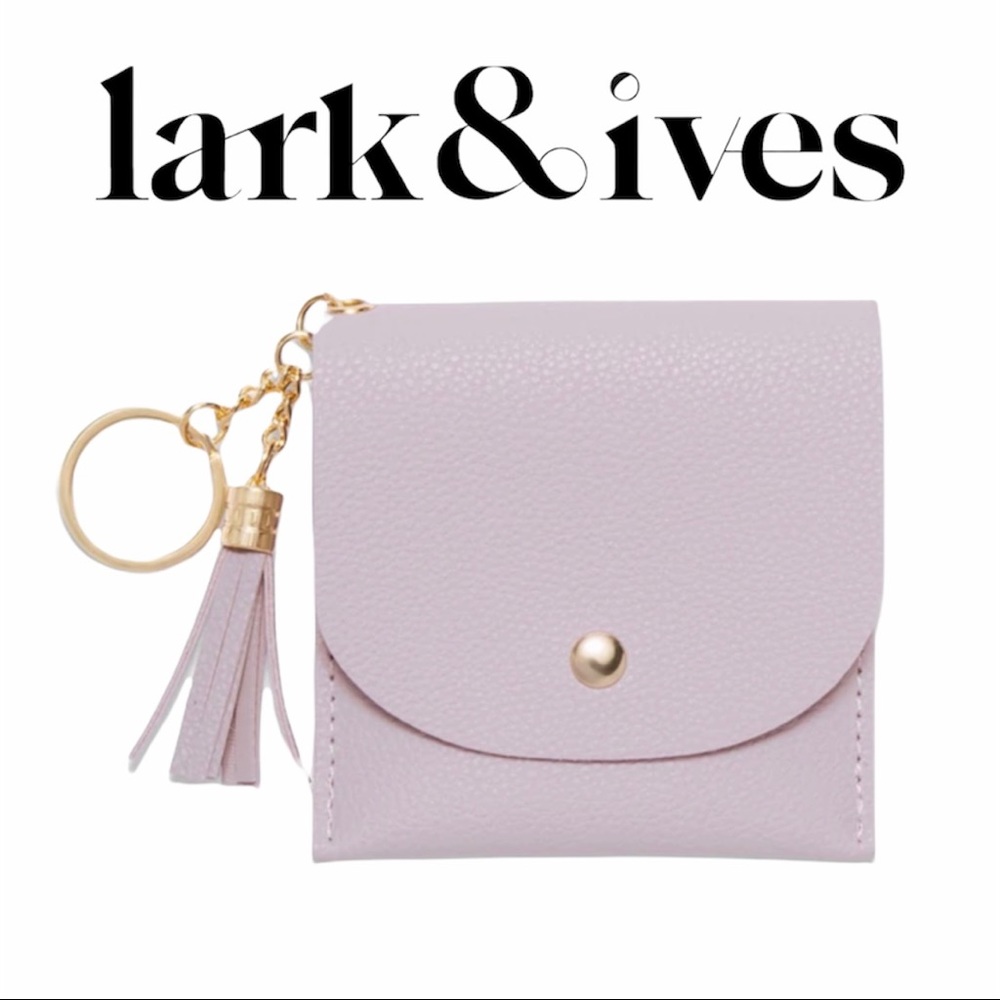 NWT Lark & Ives Vegan Leather Card Purse Wallet in Lavender Fog